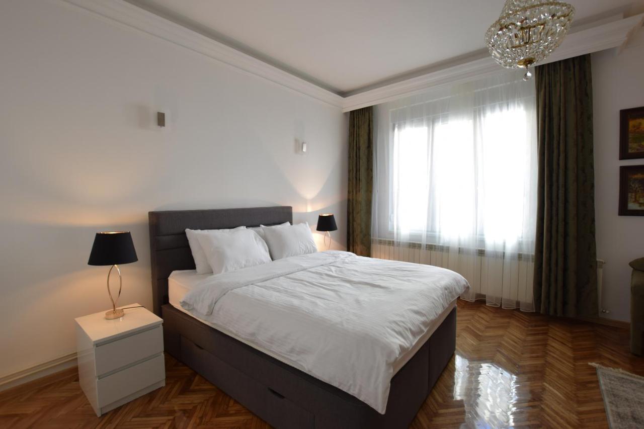 Crown Apartment - Your Most Comfortable Stay Belgrade Extérieur photo