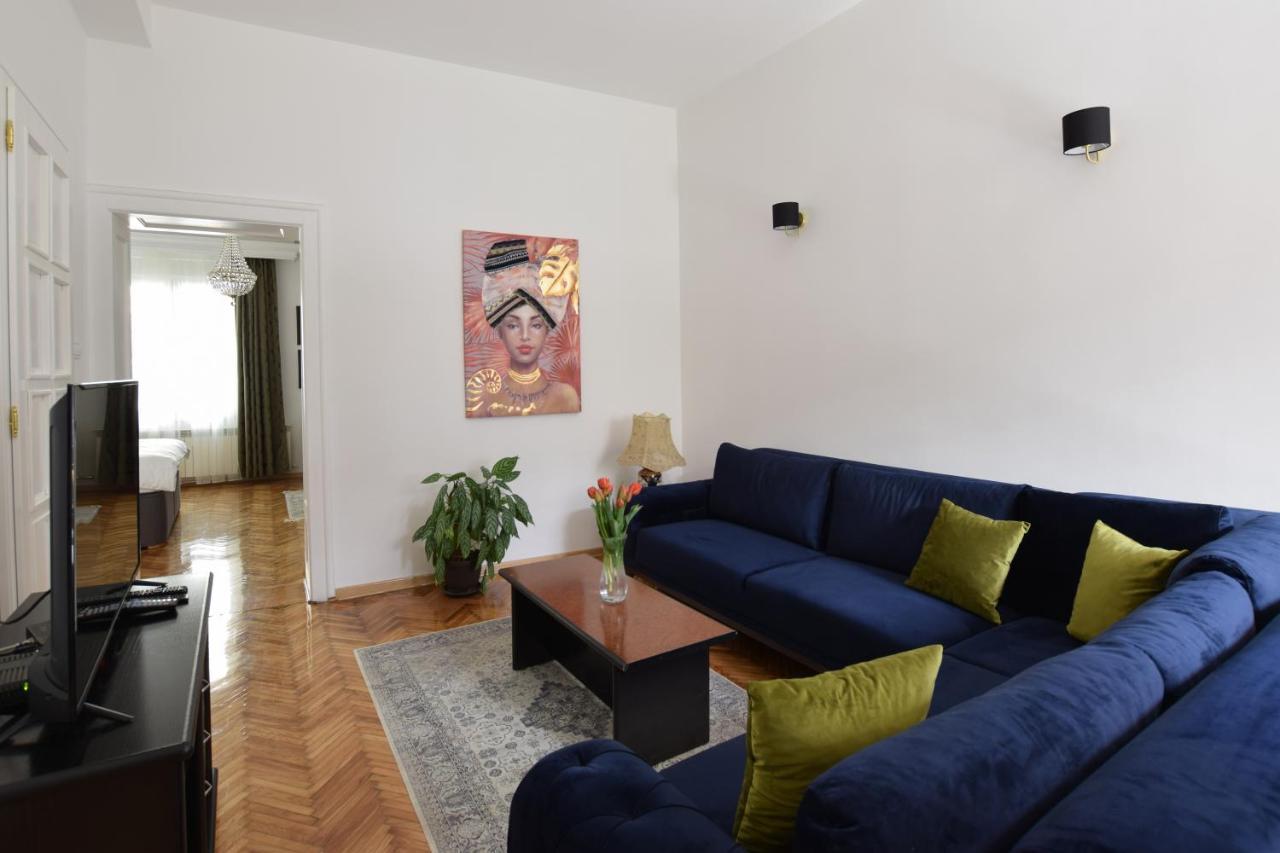 Crown Apartment - Your Most Comfortable Stay Belgrade Extérieur photo